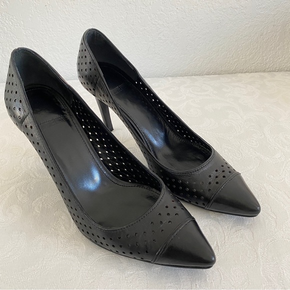 Anine Bing Black Leather Perforated Pointed cap Toe pumps - Picture 5 of 10